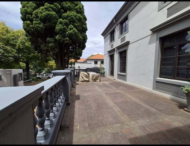 187M² OFFICE TO LET IN SANDTON CENTRAL